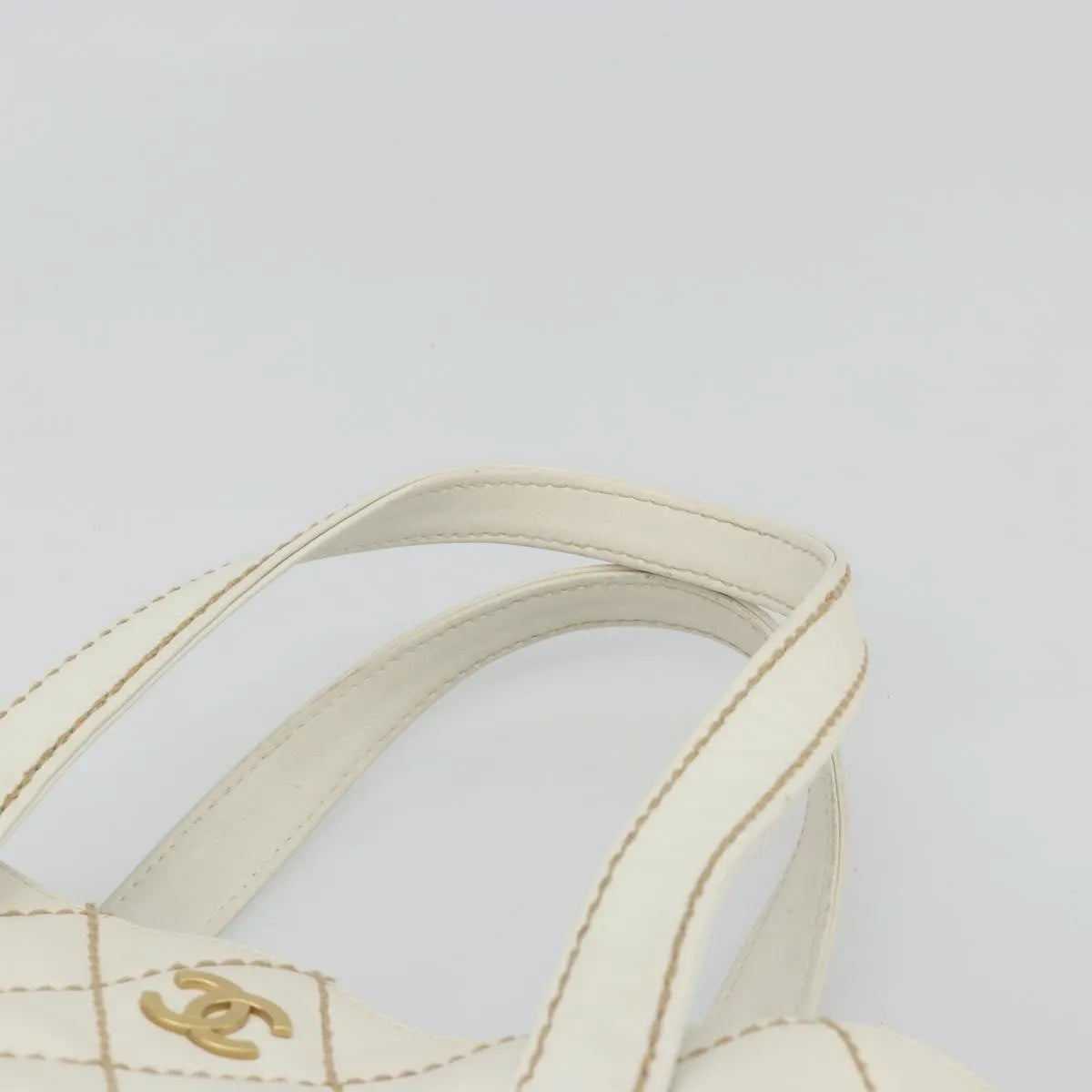 Chanel Surpique Tote Quilted Leather, White, Leather, Tote Bag