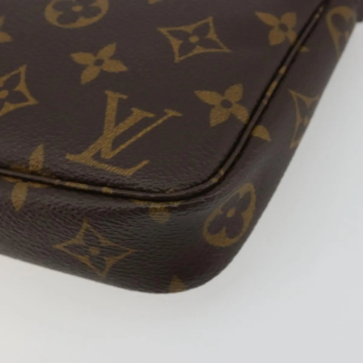 Louis Vuitton Pochette Accessoires NM Monogram Canvas, Brown, Canvas, Clutch