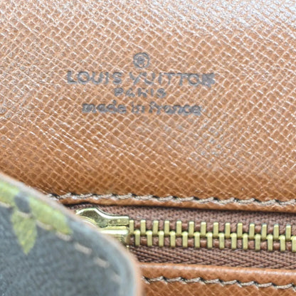 Louis Vuitton Dame Pochette Monogram Canvas, Brown, Canvas, Clutch