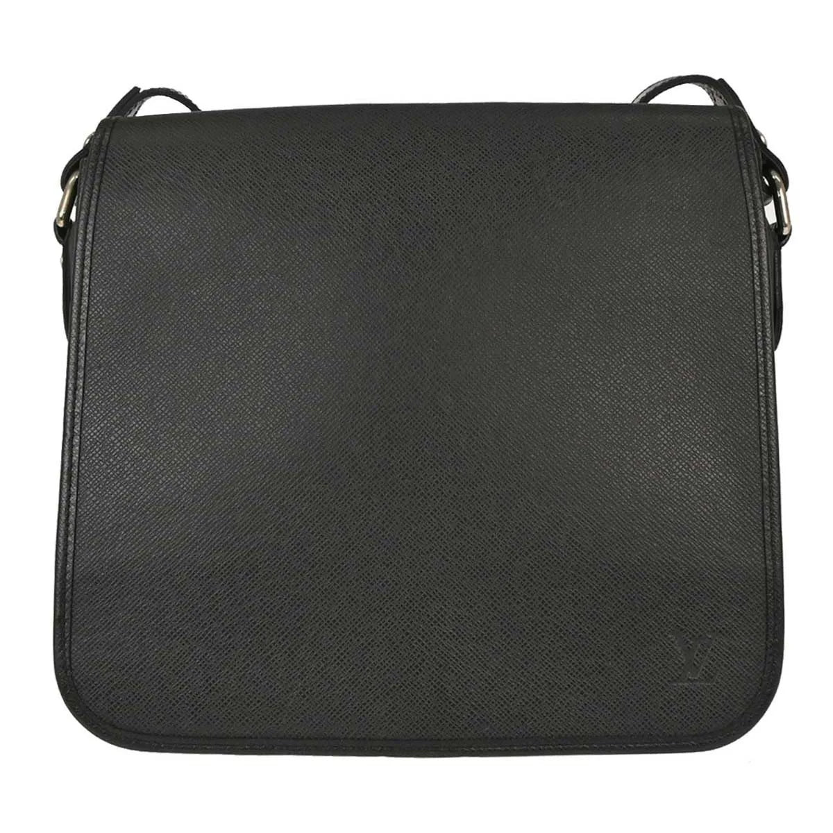 Louis Vuitton Andrei Messenger Taiga Leather, Black, Leather, Shoulder Bag