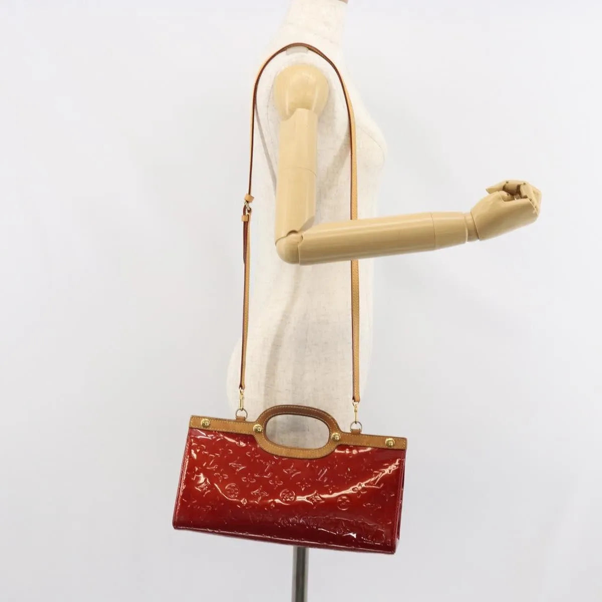 Louis Vuitton Roxbury Drive Monogram Vernis, Red, Patent Leather, Handbag