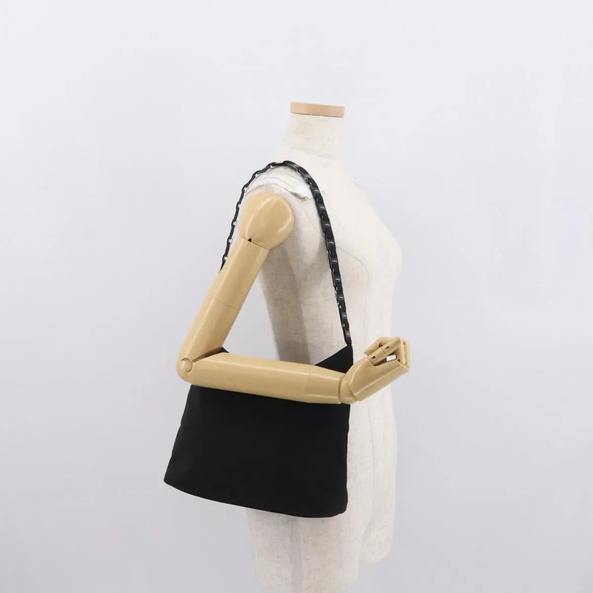 Salvatore Ferragamo Vala Nylon, Black, Nylon, Shoulder Bag