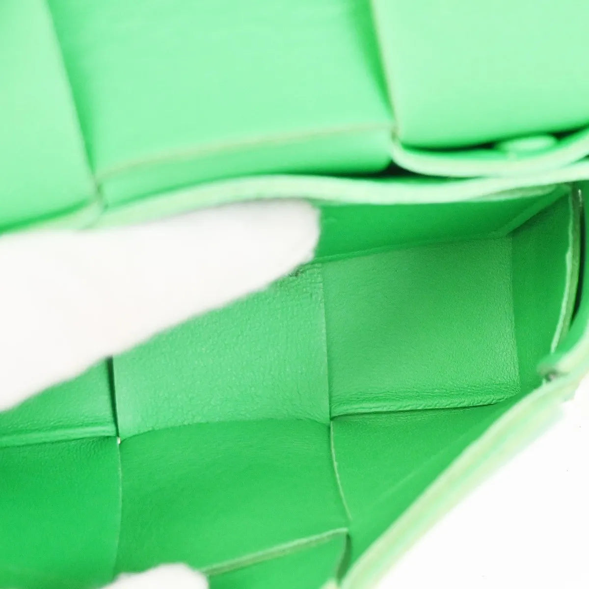 Bottega Veneta Cassette Maxi Intrecciato Leather, Green, Leather, Shoulder Bag