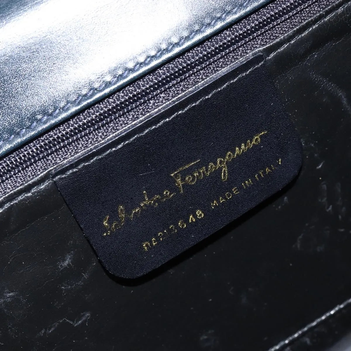 Salvatore Ferragamo Gancini Leather, Black, Leather, Shoulder Bag
