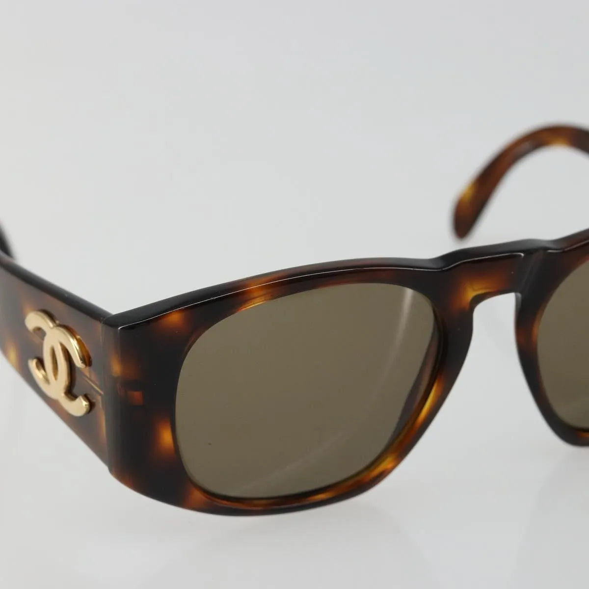 Chanel Coco mark barette Gold plated, Brown, Plastic, Sunglasses