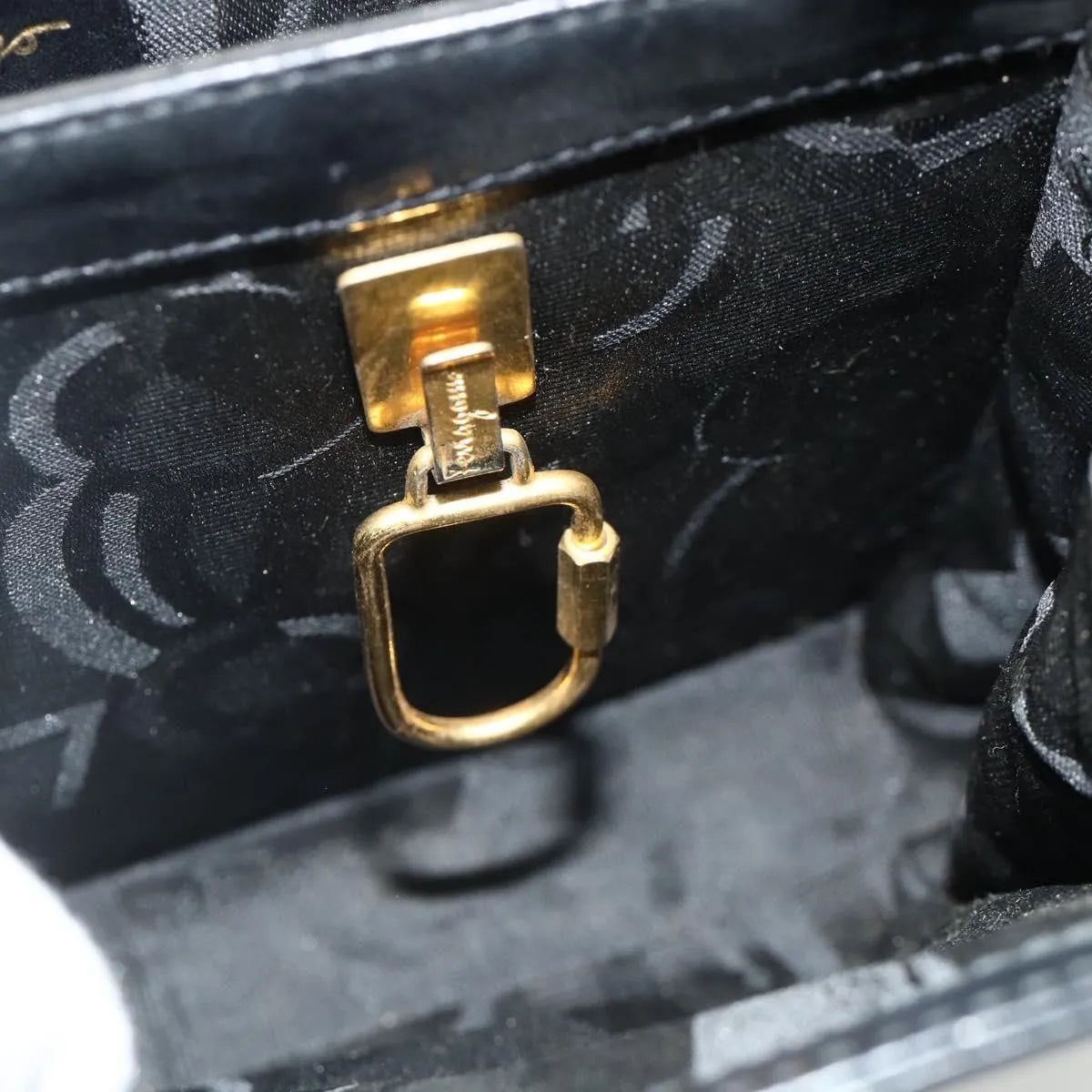 Salvatore Ferragamo Gancini Leather, Black, Leather, Handbag