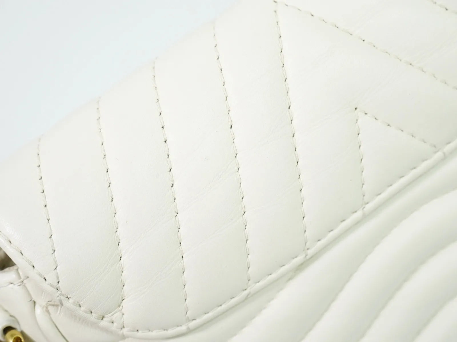 Louis Vuitton New Wave Multi Pochette Quilted Leather, White, Leather, Shoulder Bag