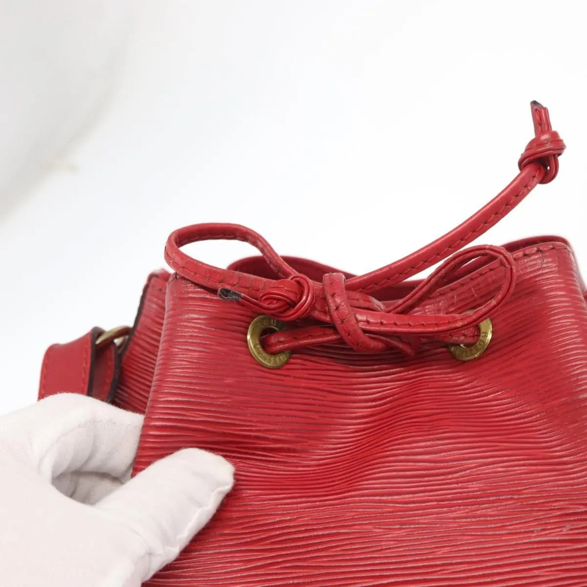 Louis Vuitton Petit Noe Epi Leather, Red, Leather, Shoulder Bag