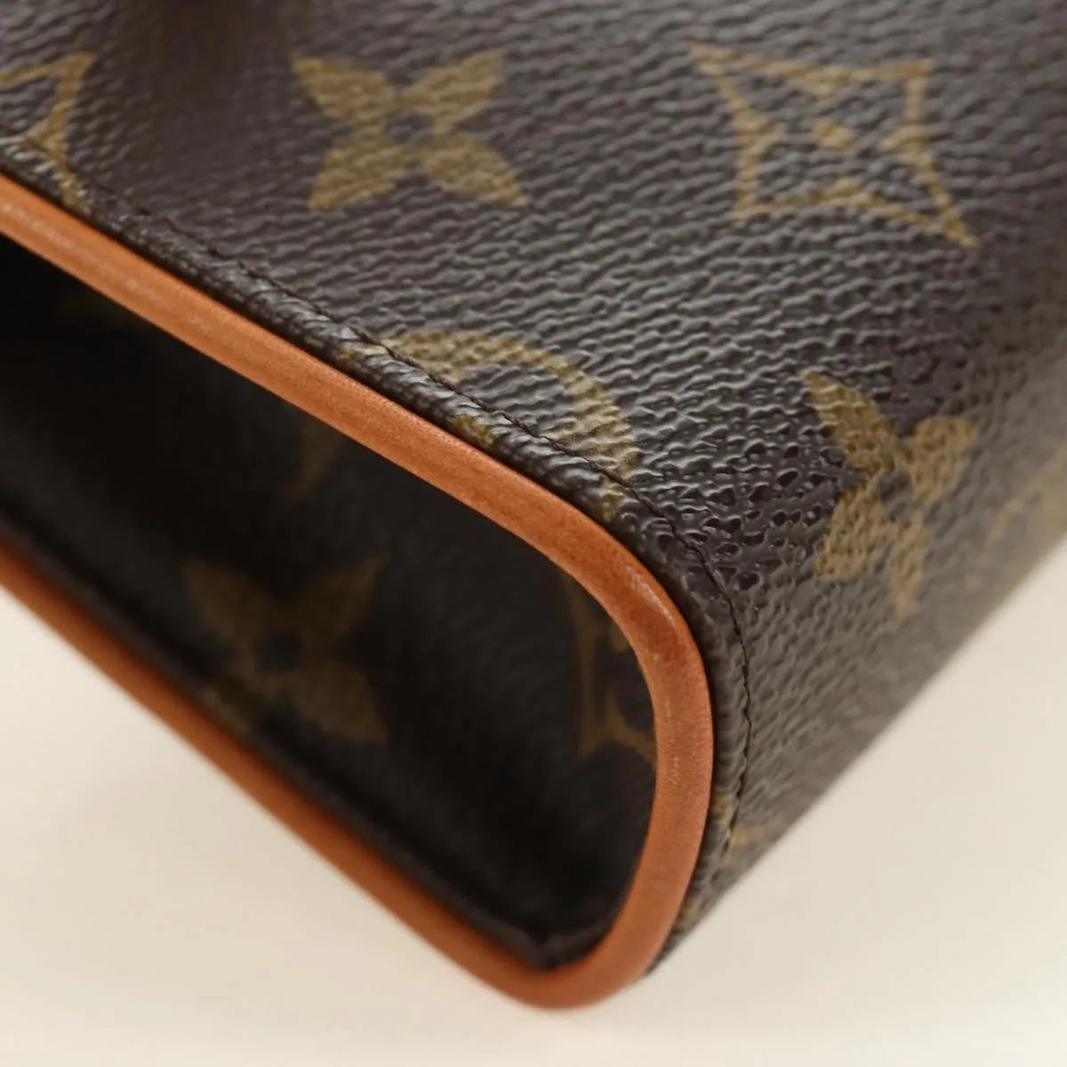 Louis Vuitton Florentine Waist Monogram Canvas, Brown, Canvas, Clutch