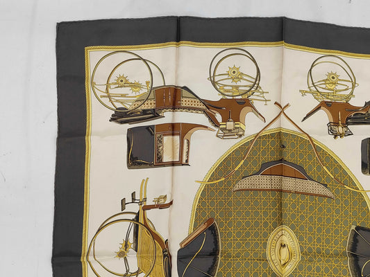 Hermes Carré 90 Silk multicolor, Multicolour, Silk, Scarf