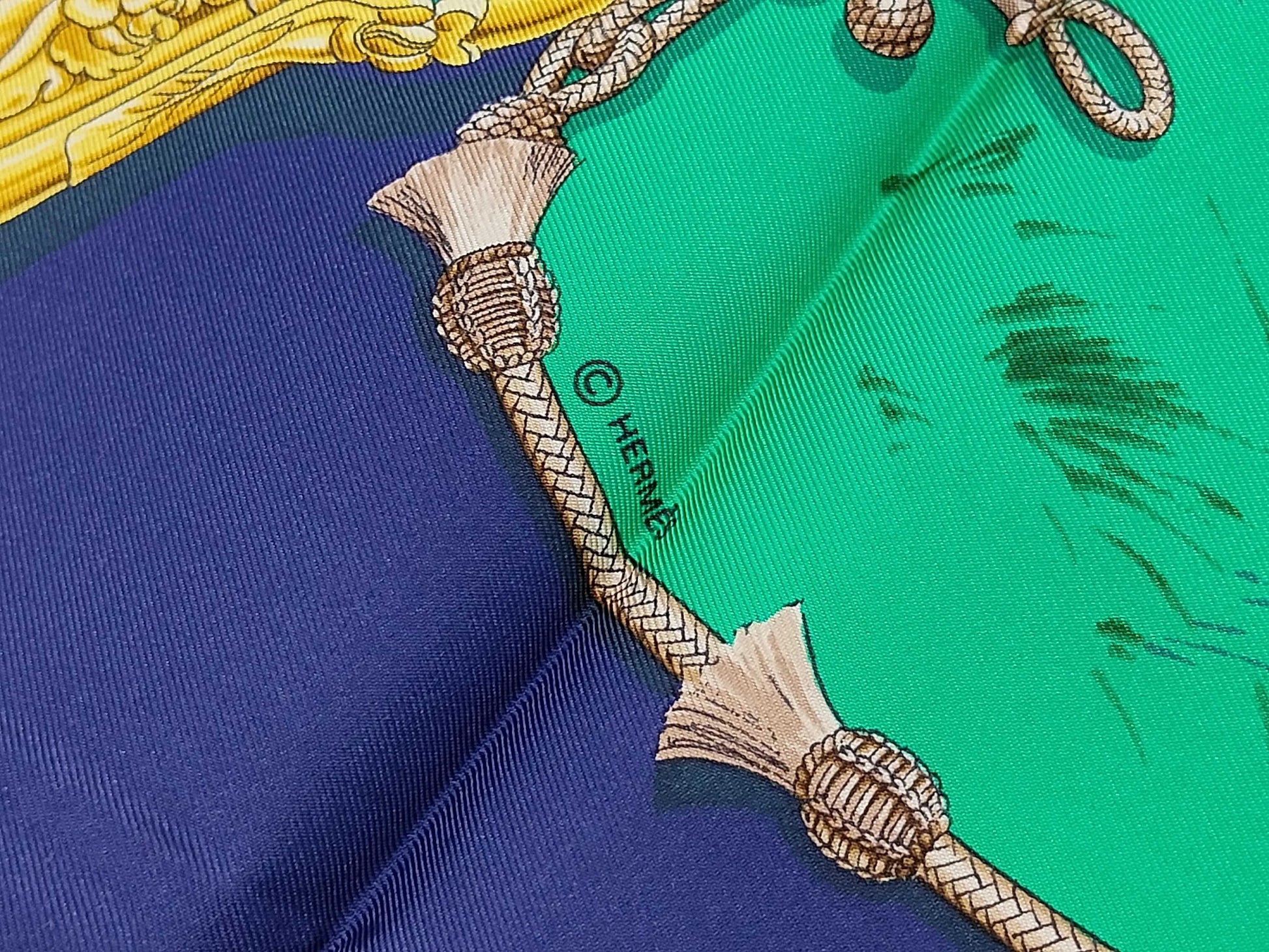 Hermes Carré 90 Silk multicolor, Multicolour, Silk, Scarf