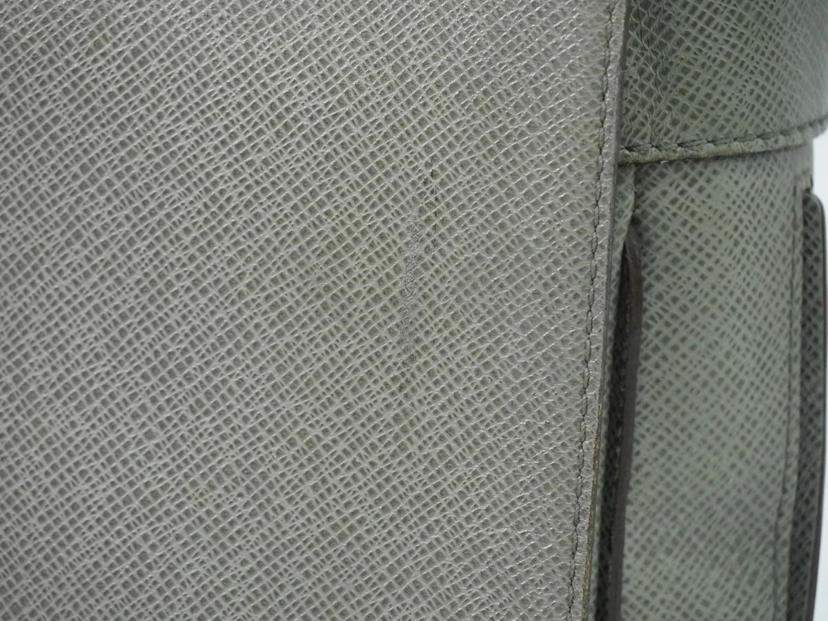 Louis Vuitton Roman Taiga Leather, Gray, Leather, Shoulder Bag
