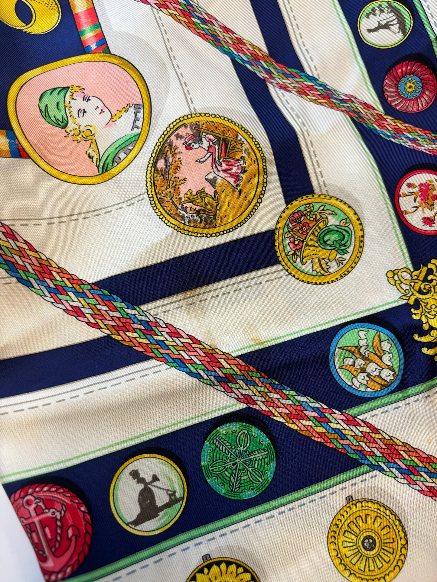 Hermes Carré 90 Silk multicolor, Multicolour, Silk, Scarf