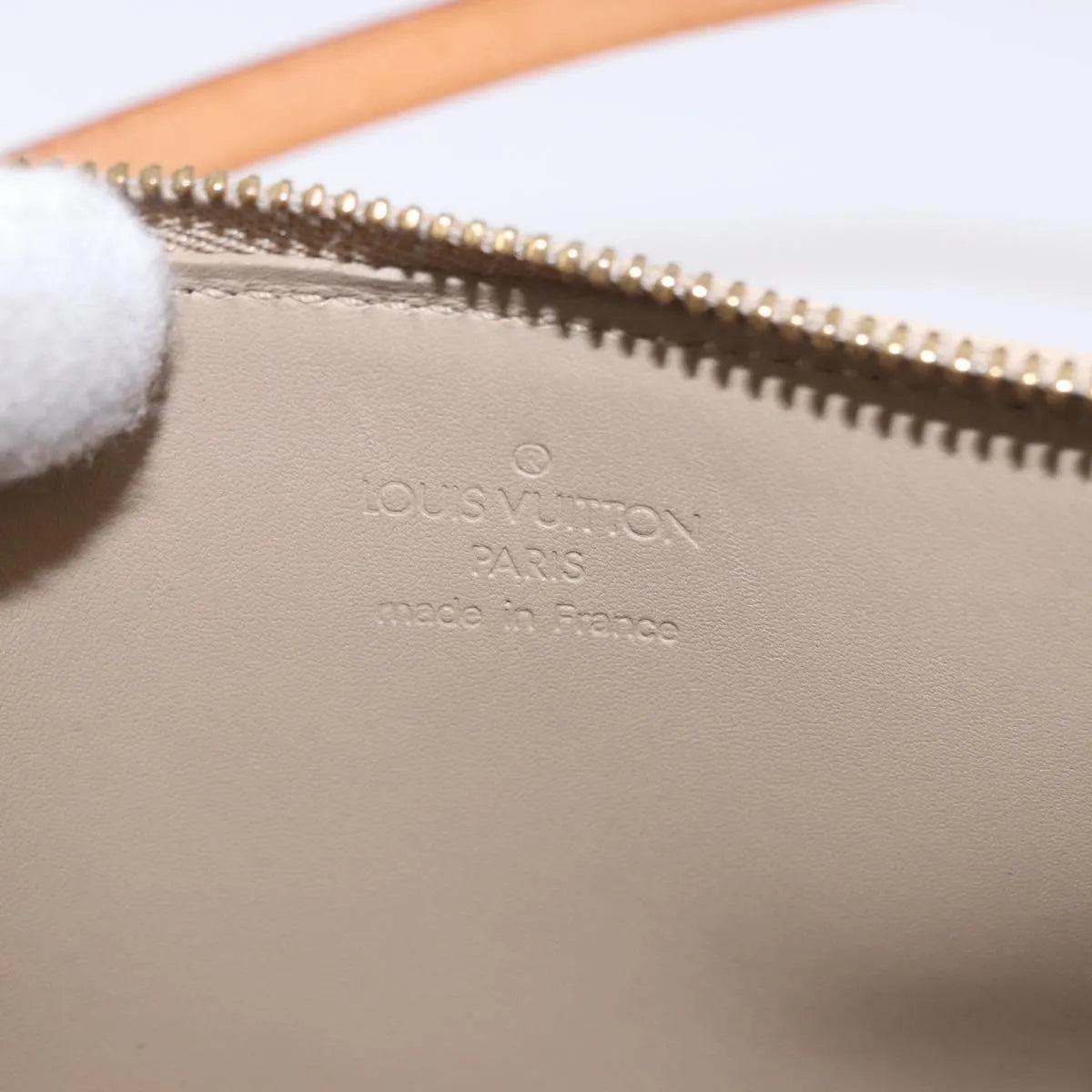 Louis Vuitton Lexington Pochette Patent Leather, Beige, Patent Leather, Clutch