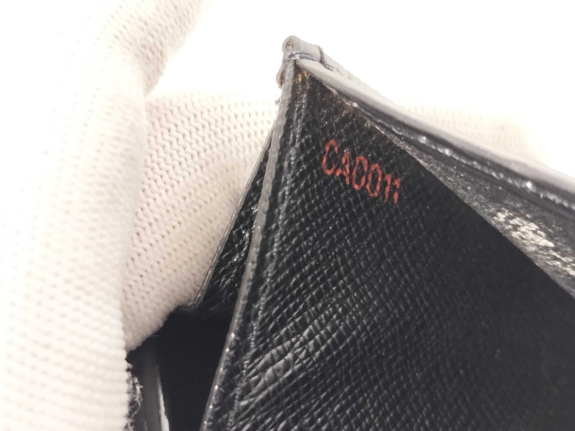 Louis Vuitton Iris Wallet NM Epi, Black, Leather, Wallet