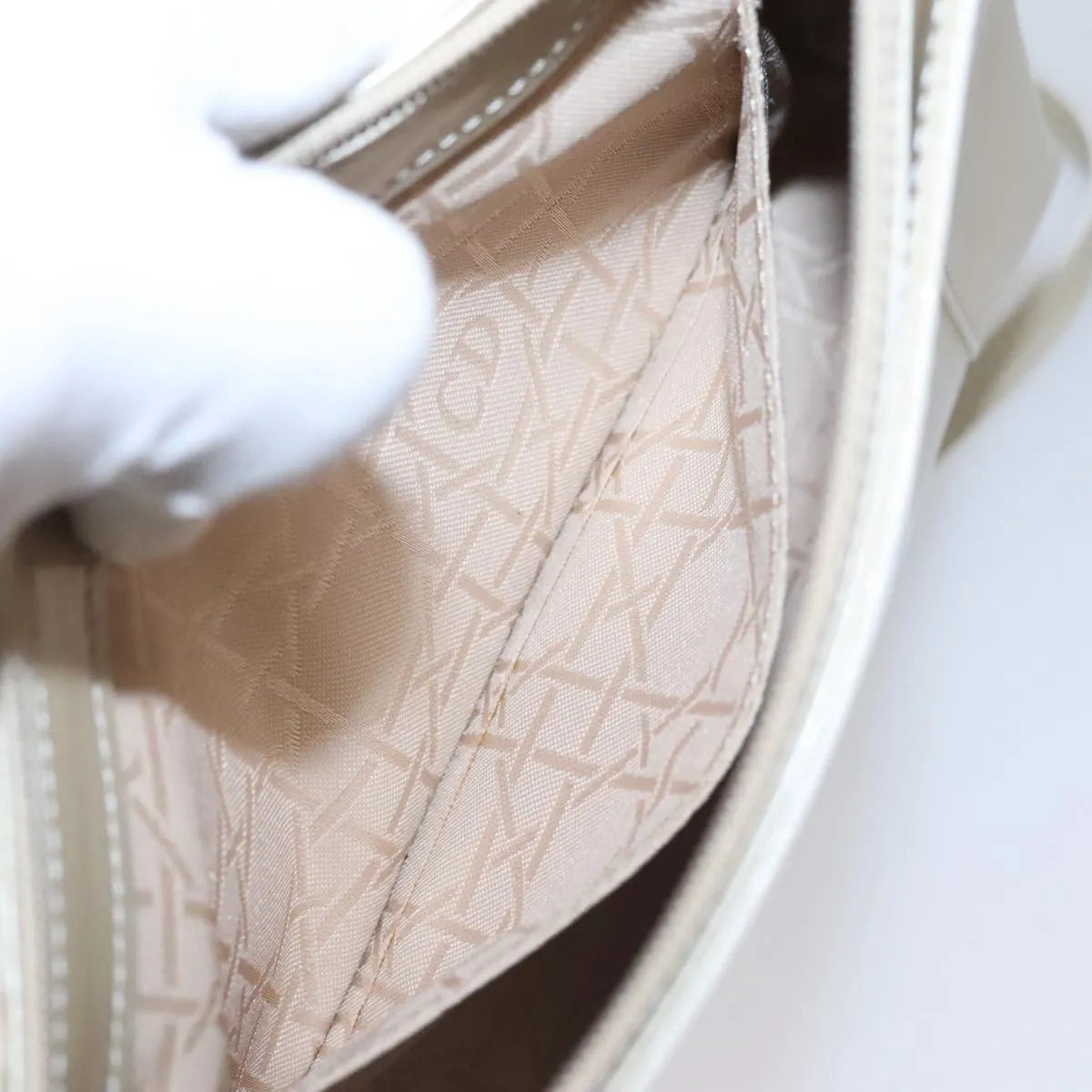 Christian Dior Shoulder Patent leather, Beige, Patent Leather, Shoulder Bag