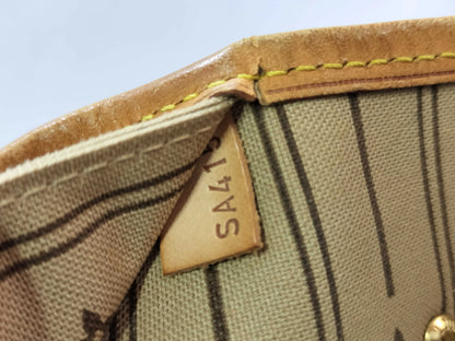 Louis Vuitton Neverfull Tote Monogram Canvas, Brown, Canvas, Tote Bag