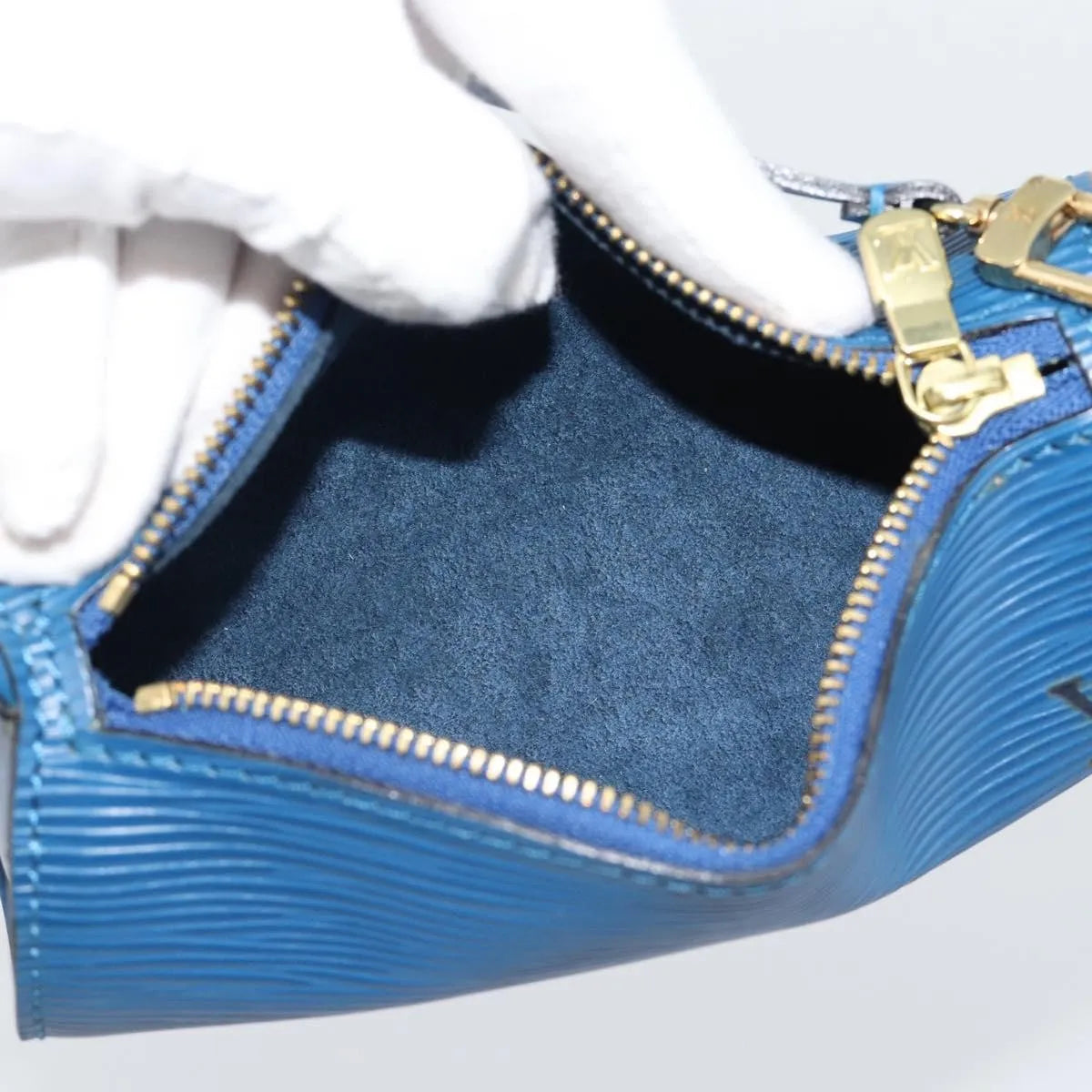 Louis Vuitton Soufflot Pochette Epi Leather, Blue, Leather, Clutch
