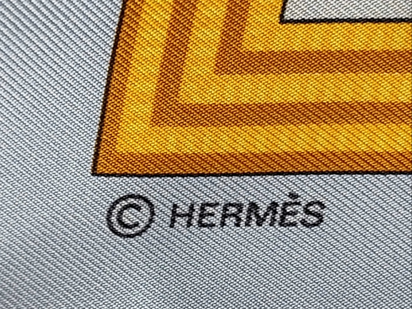 Hermes Carré 90 Silk multicolor, Multicolour, Silk, Scarf