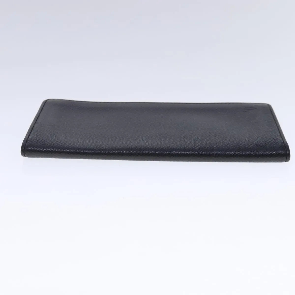 Louis Vuitton Porte Cartes Taiga Leather, Gray, Leather, Wallet
