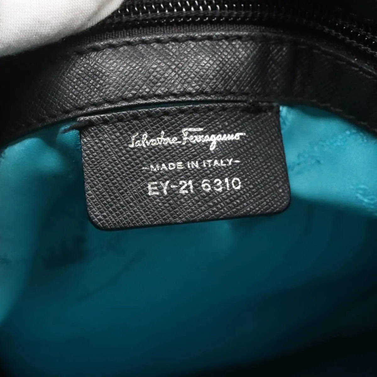 Salvatore Ferragamo Gancini Leather, Black, Leather, Handbag