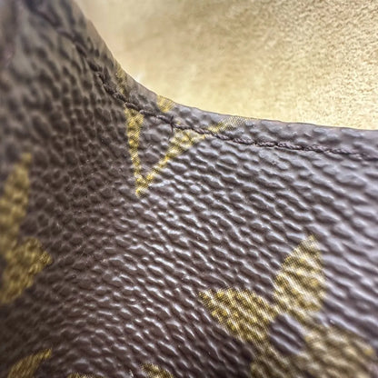Louis Vuitton Florentine Waist Monogram Canvas, Brown, Canvas, Clutch