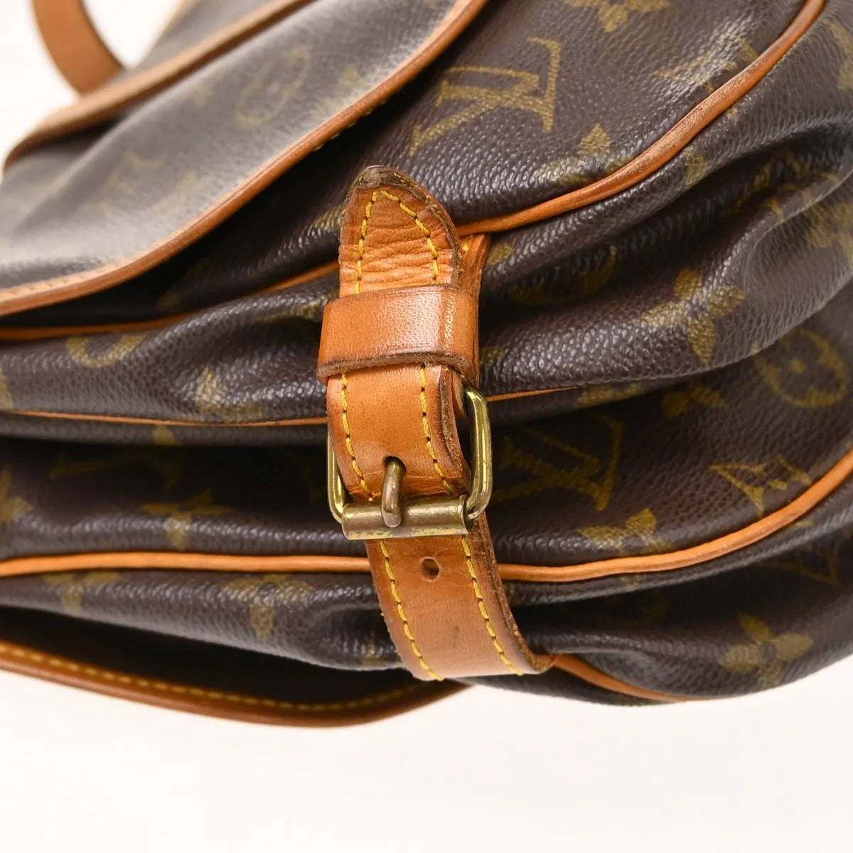 Louis Vuitton Saumur Canvas, Brown, Canvas, Shoulder Bag