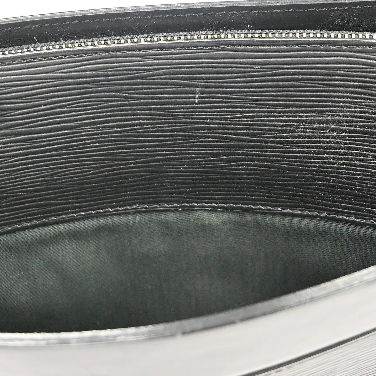 Louis Vuitton Croisette Epi, Black, Leather, Handbag