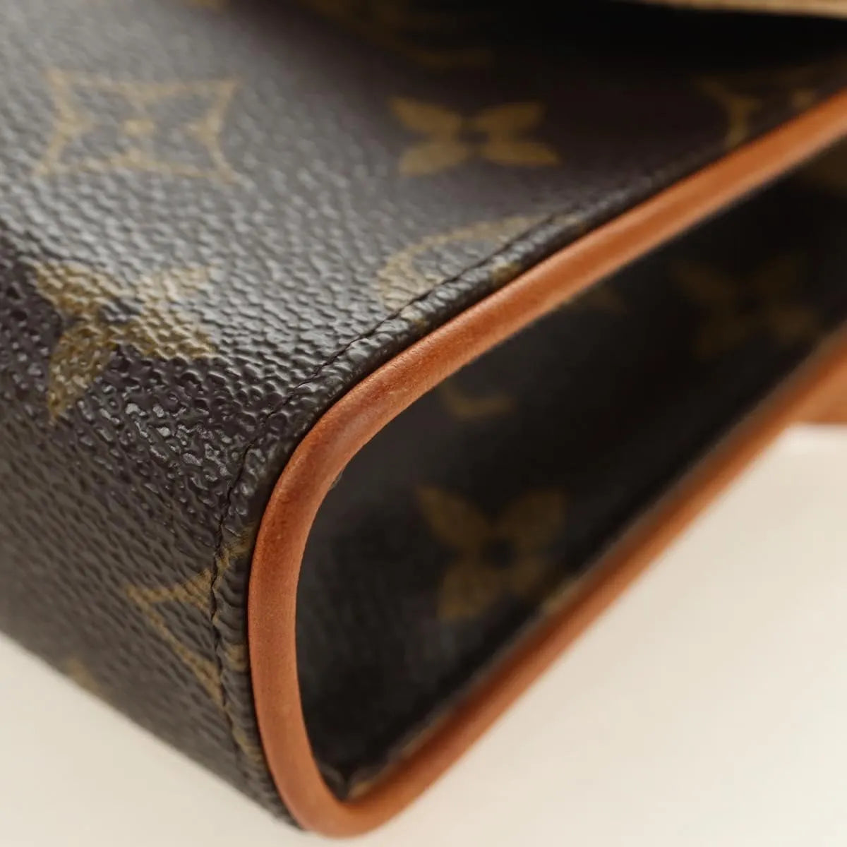 Louis Vuitton Florentine Waist Monogram Canvas, Brown, Canvas, Clutch