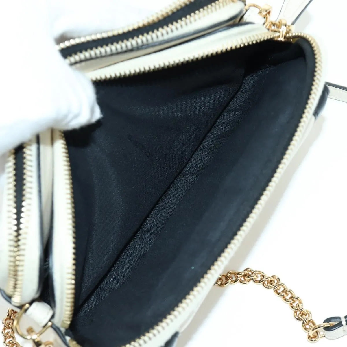 Fendi Easy 2 Baguette Leather, Beige, Leather, Crossbody Bag