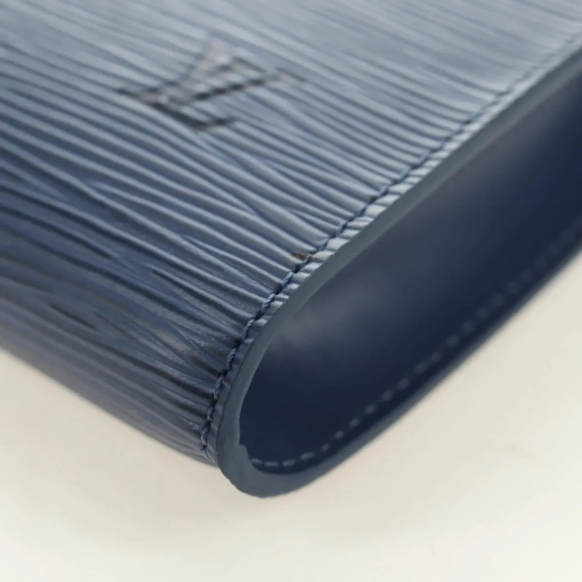 Louis Vuitton Pochette Accessoires NM Epi Leather, Blue, Leather, Clutch
