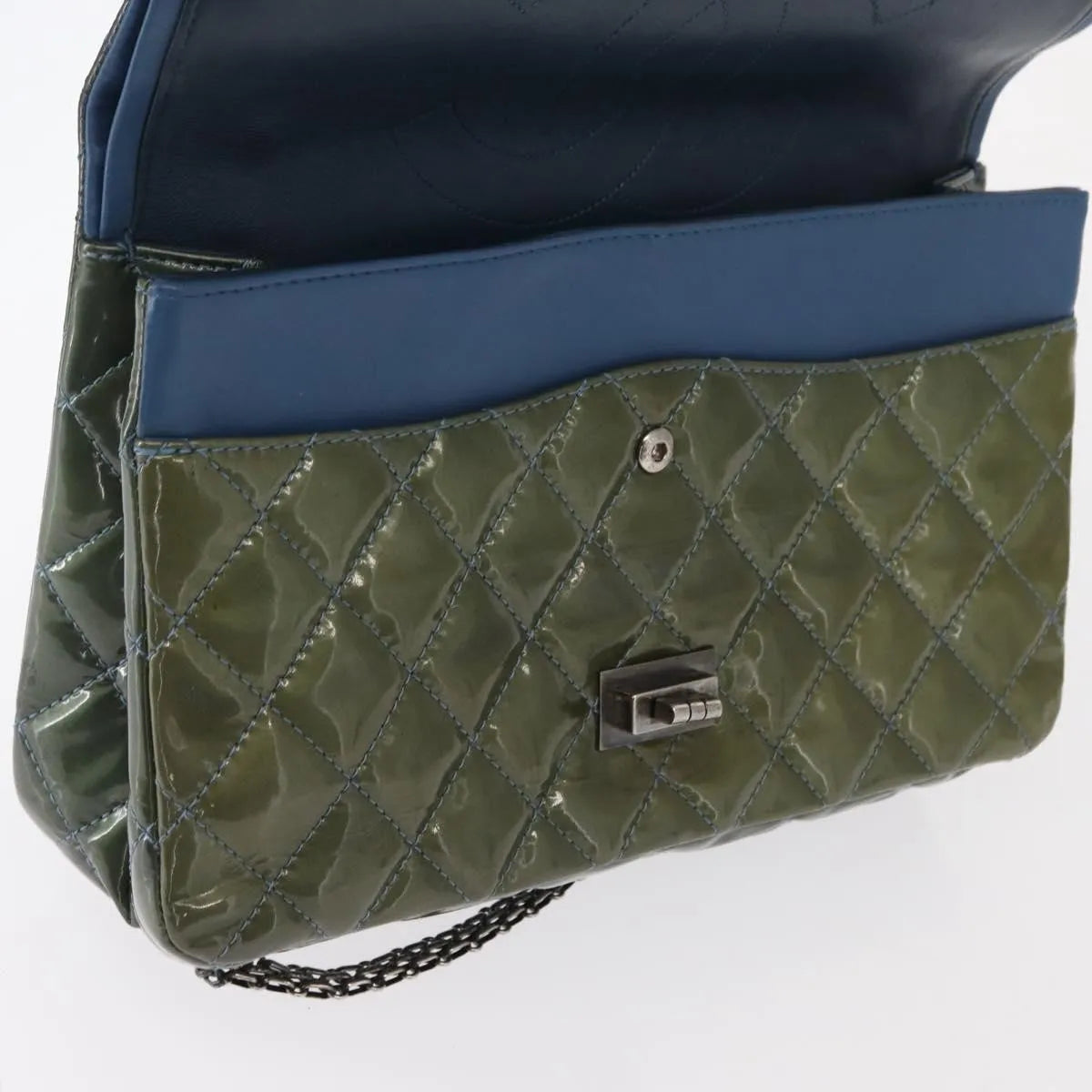 Chanel Reissue 2.55 Flap Quilted Patent, Green, Metal, Shoulder Bag
