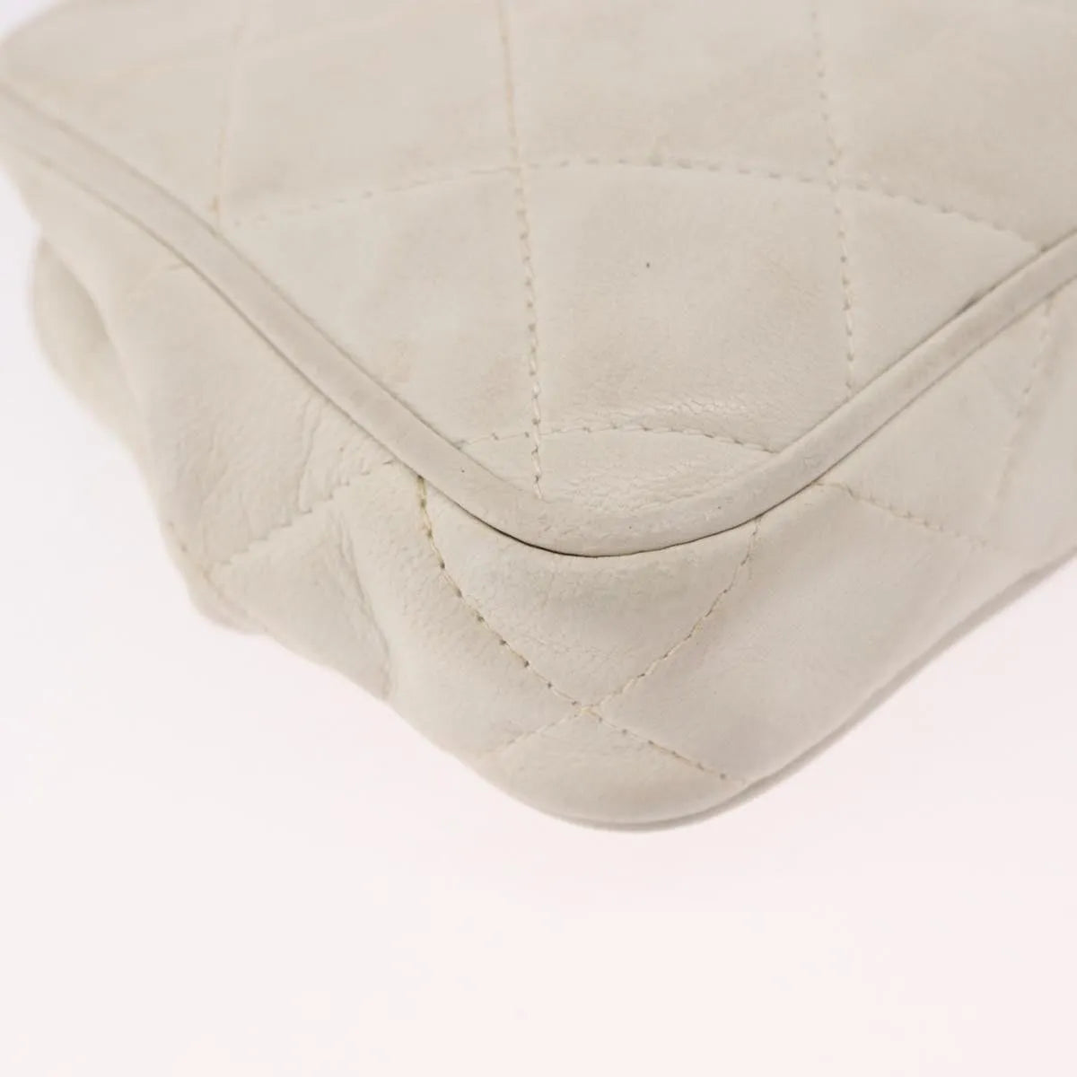 Chanel Vintage Diamond CC Tassel Quilted Lambskin, White, Leather, Shoulder Bag