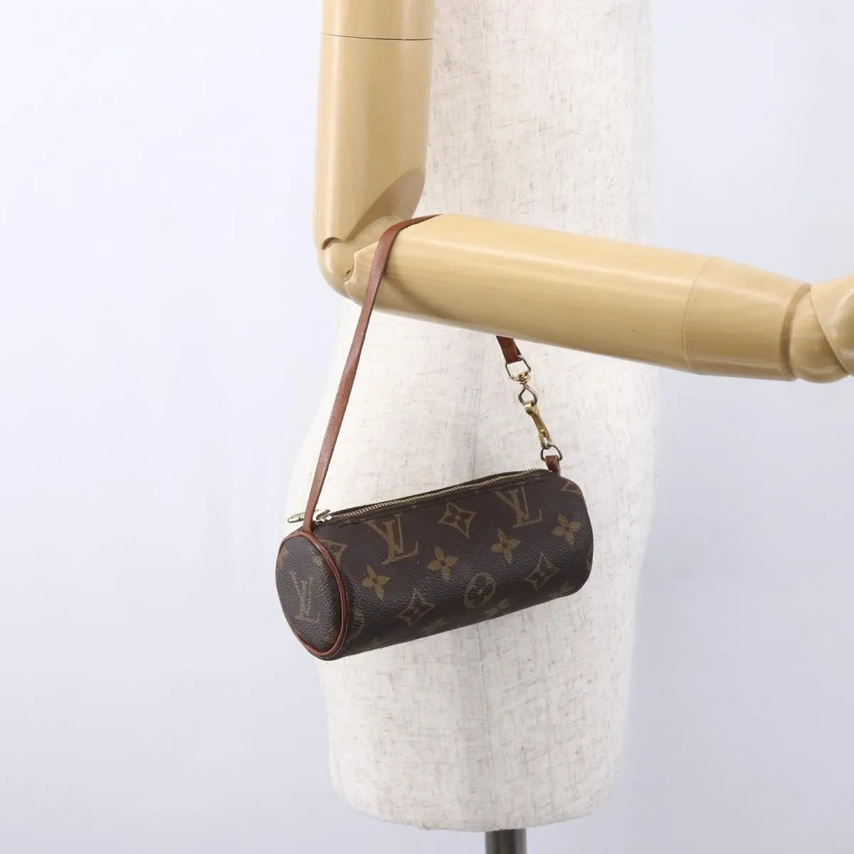 Louis Vuitton Papillon Pochette Monogram Canvas, Brown, Canvas, Clutch