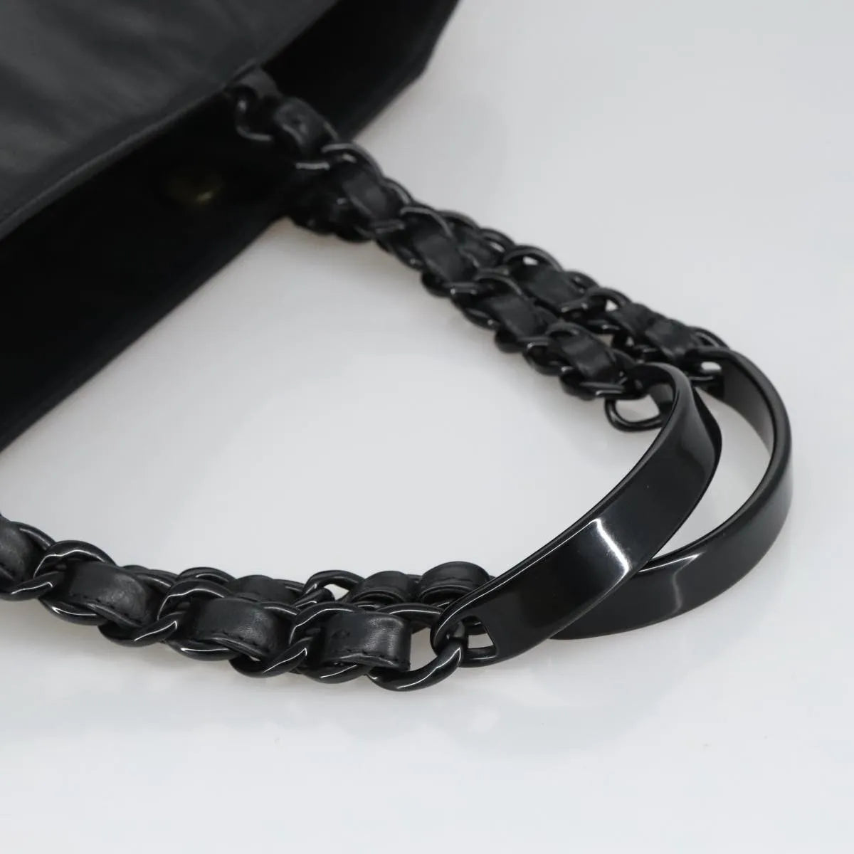 Chanel Vintage CC Resin Chain Tote Leather, Black, Leather, Tote Bag