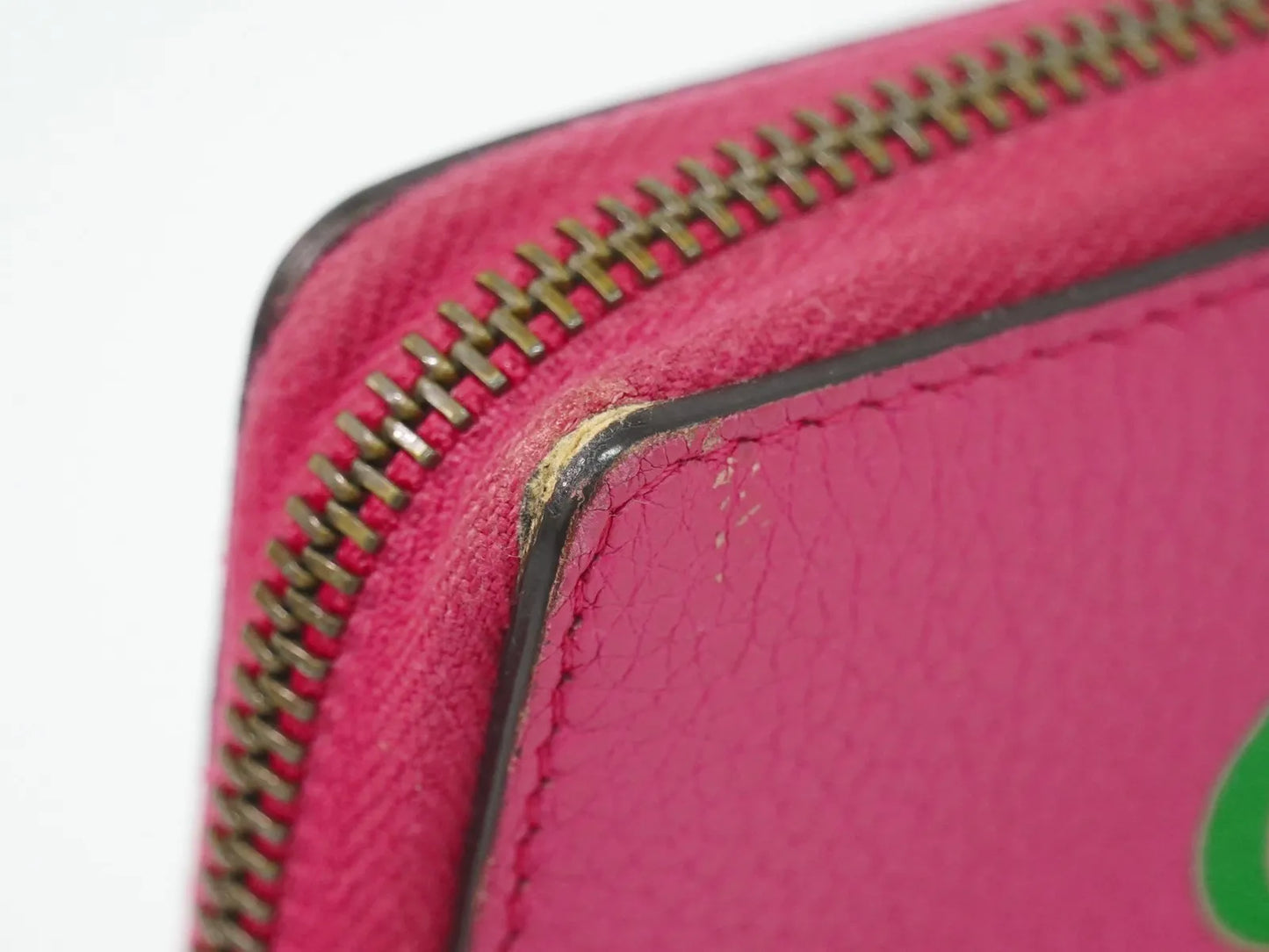 Gucci Vintage Logo Zip Around Leather, Pink, Leather, Wallet