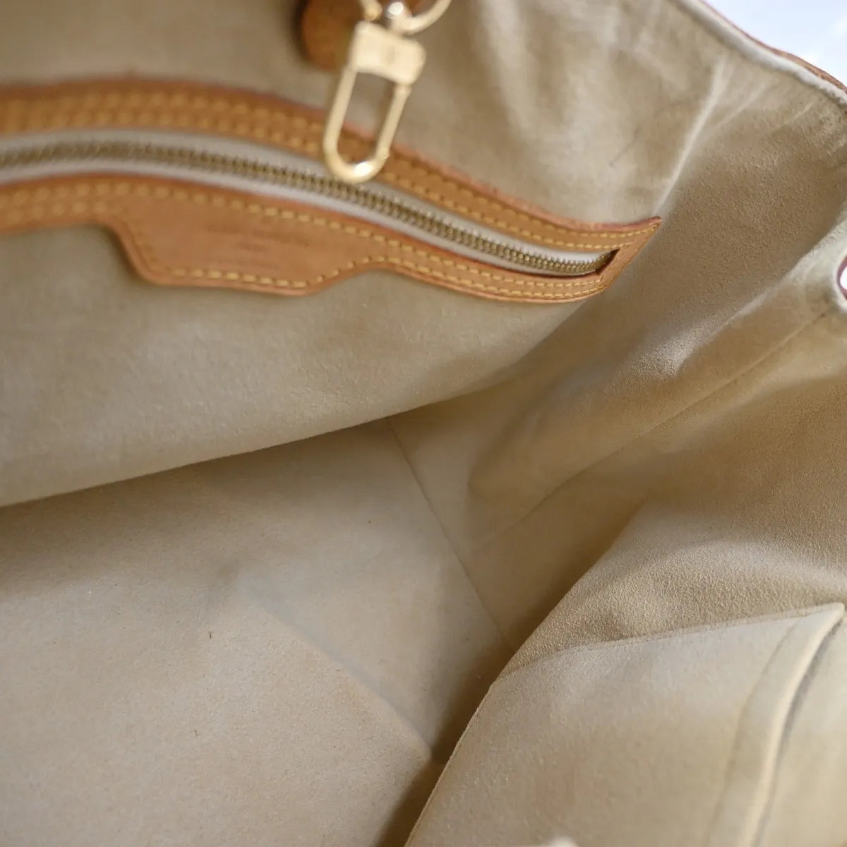Louis Vuitton Hampstead Damier, White, Canvas, Tote Bag
