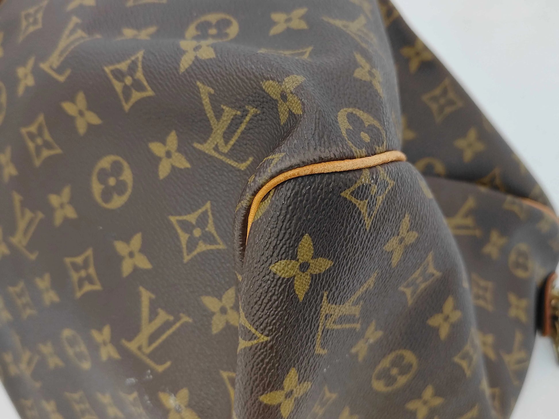Louis Vuitton Keepall Monogram Canvas, Brown, Canvas, Travel Bag