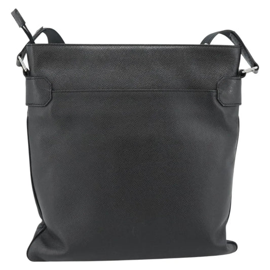Louis Vuitton Sasha Taiga Leather, Gray, Leather, Shoulder Bag