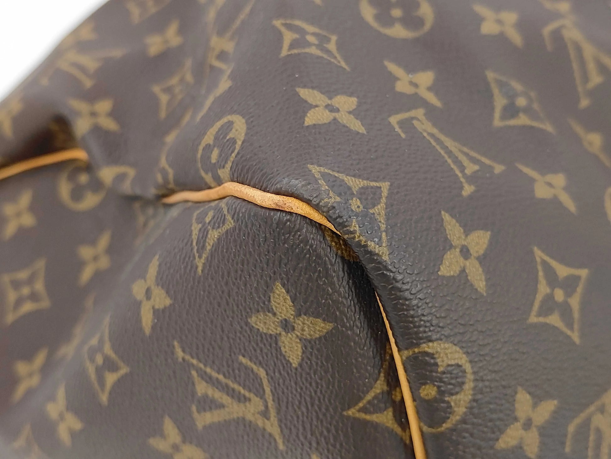 Louis Vuitton Keepall Bandouliere Monogram Canvas, Multicolour, Canvas, Handbag
