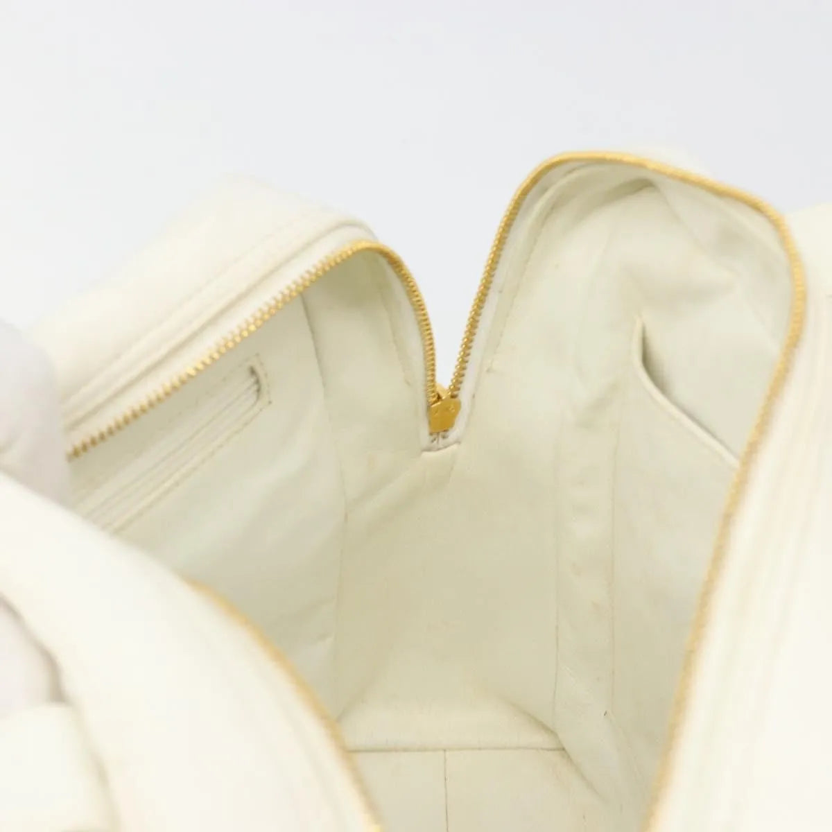 Chanel CC handbag Leather, White, Canvas, Handbag