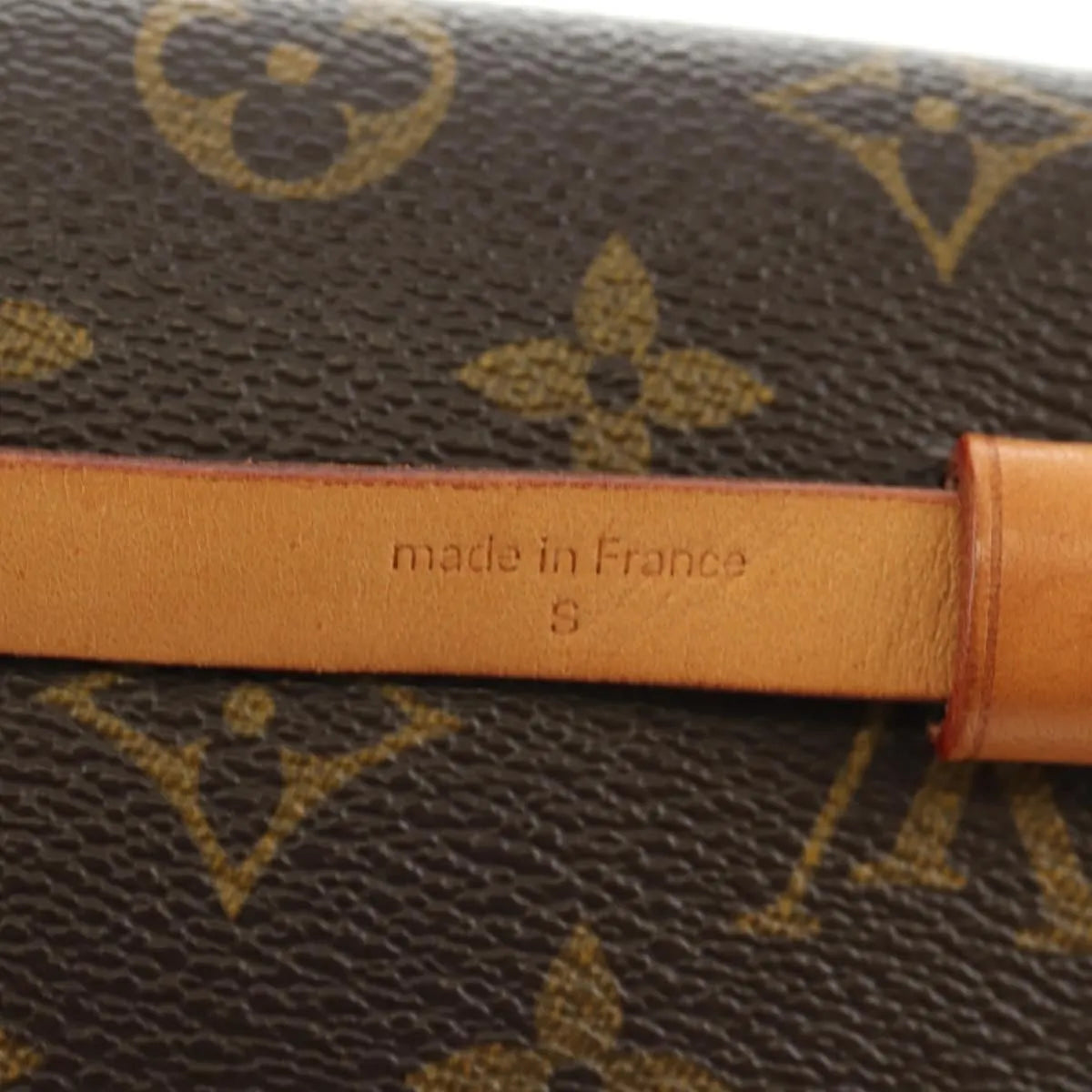 Louis Vuitton Florentine Waist Monogram Canvas, Brown, Canvas, Clutch