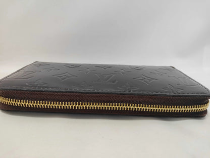 Louis Vuitton Zippy Organizer Patent leather, Black, Leather, Wallet