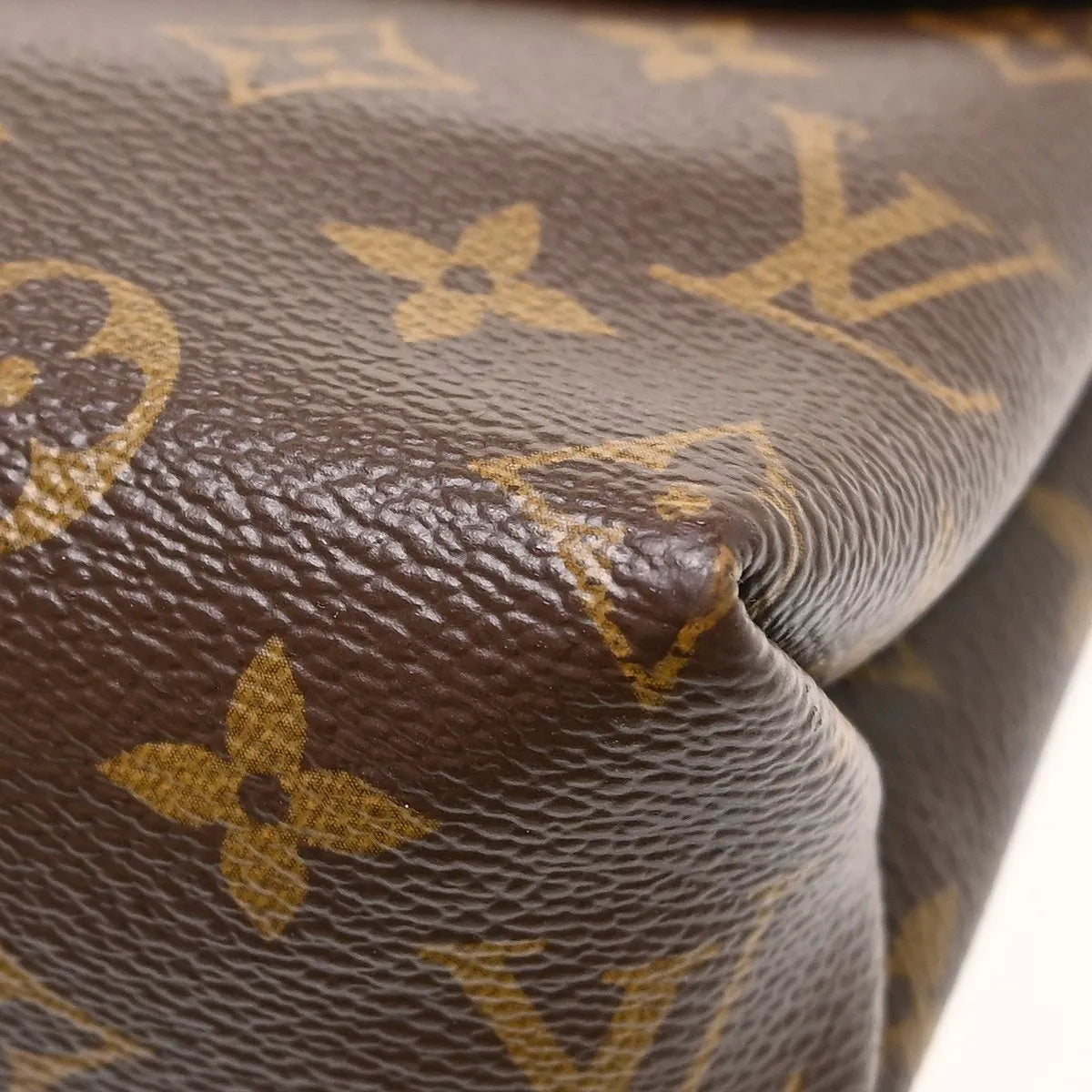 Louis Vuitton Saint Placide Monogram Canvas and Leather, Brown, Canvas, Shoulder Bag