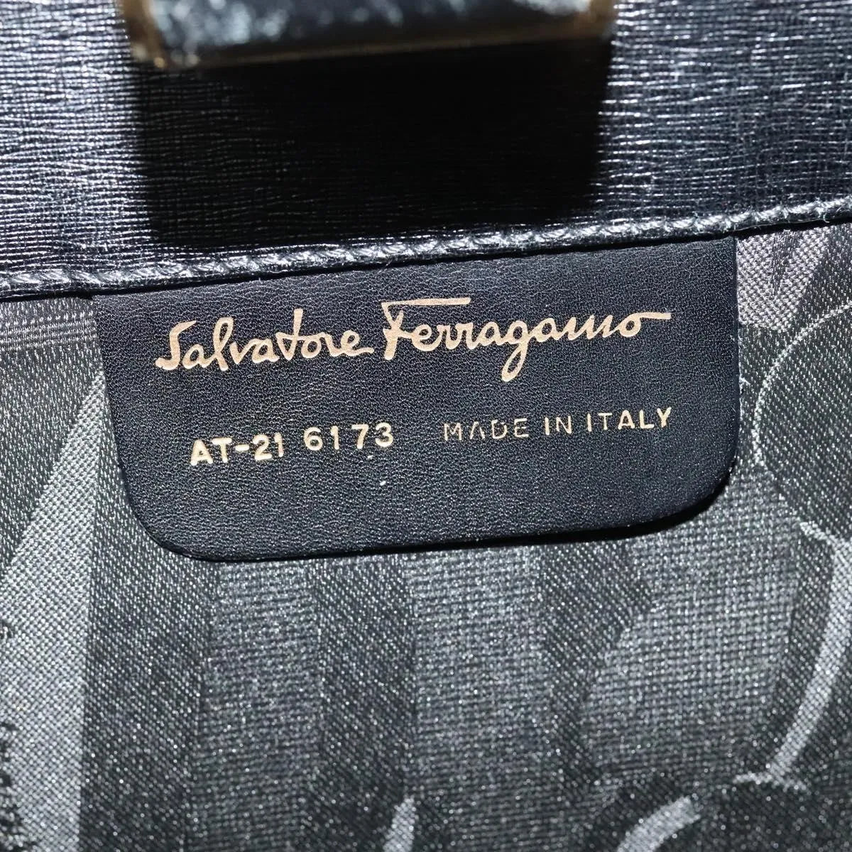 Salvatore Ferragamo Shoulder Leather, Black, Leather, Shoulder Bag