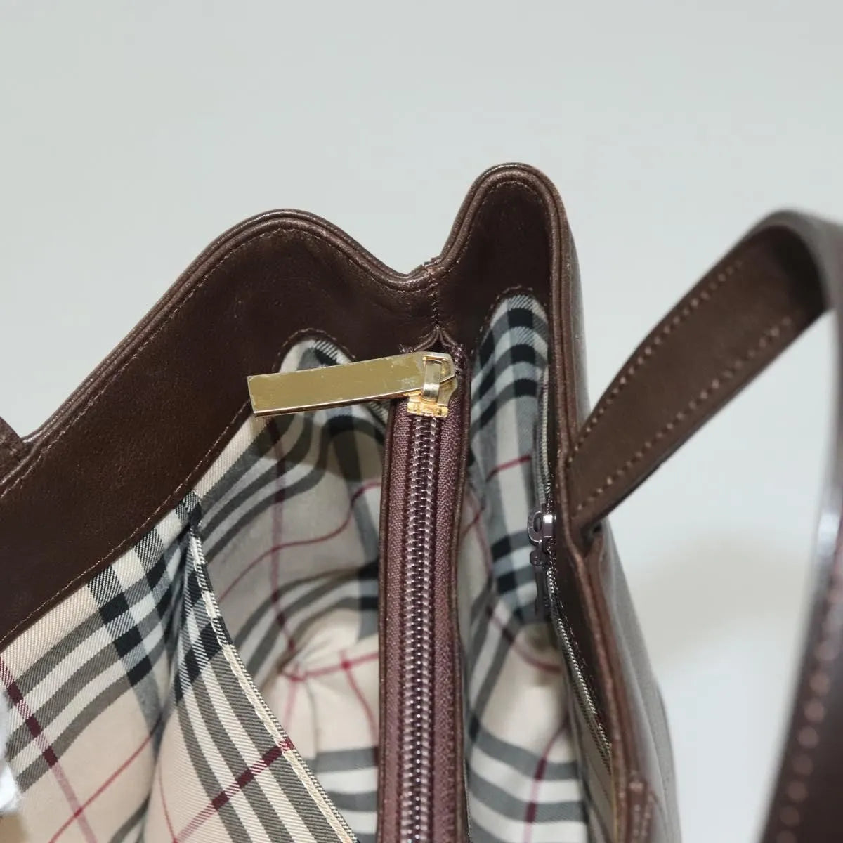 Burberry Vintage Leather, Brown, Leather, Handbag