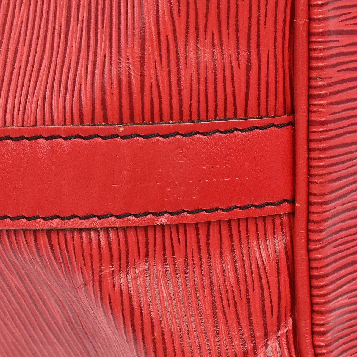 Louis Vuitton Petit Noe Epi Leather, Red, Leather, Shoulder Bag