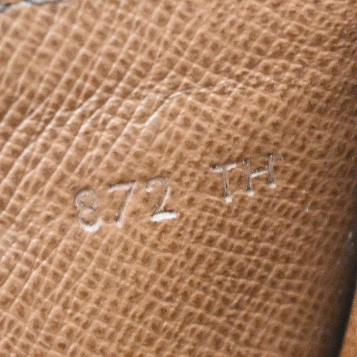 Louis Vuitton Dame Pochette Monogram Canvas, Brown, Canvas, Clutch