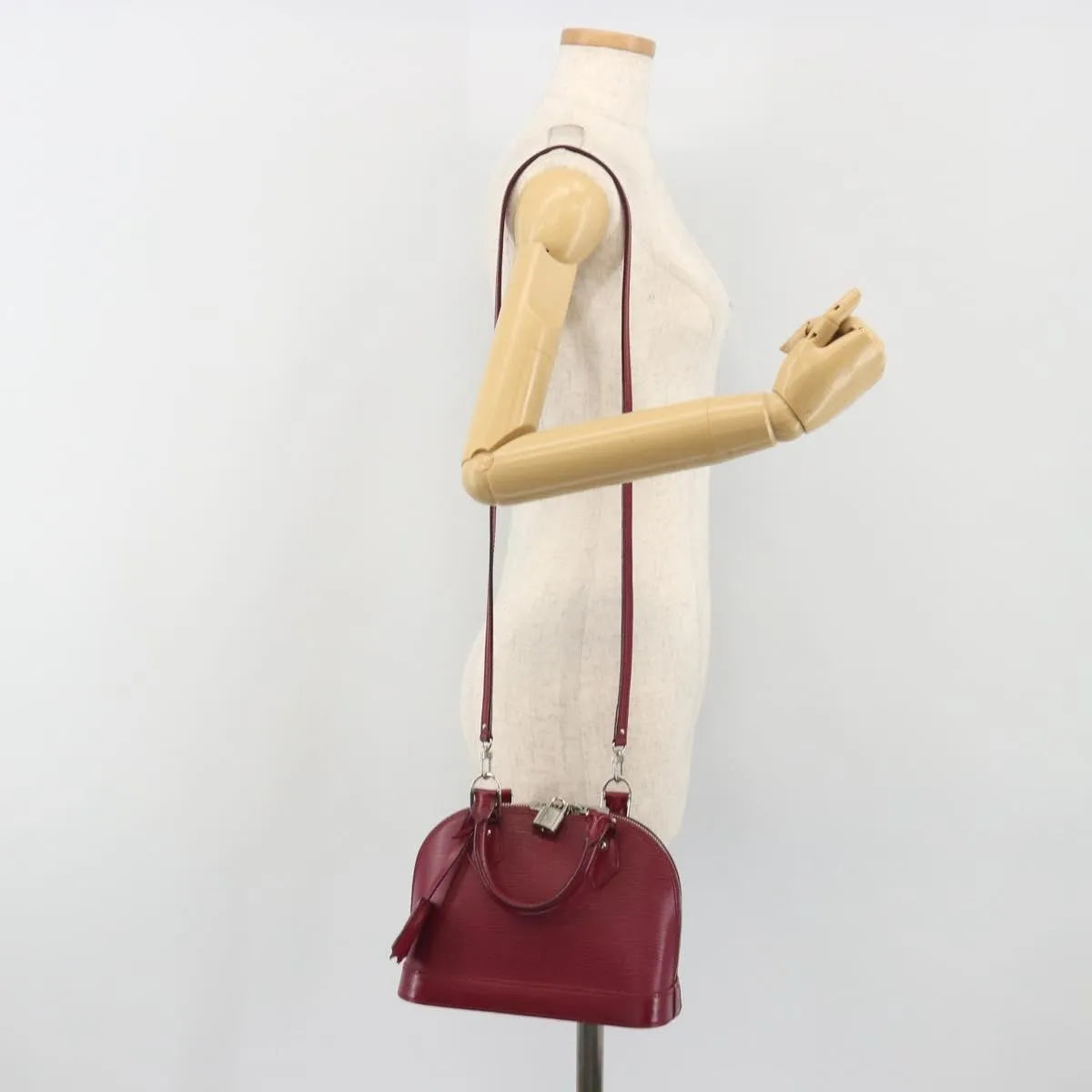 Louis Vuitton Alma Epi, Pink, Leather, Handbag
