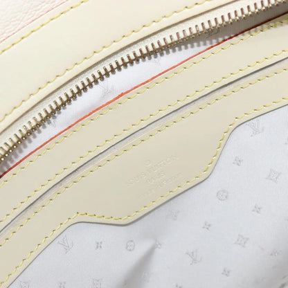Louis Vuitton Suhali Le Radieux Leather, White, Leather, Handbag
